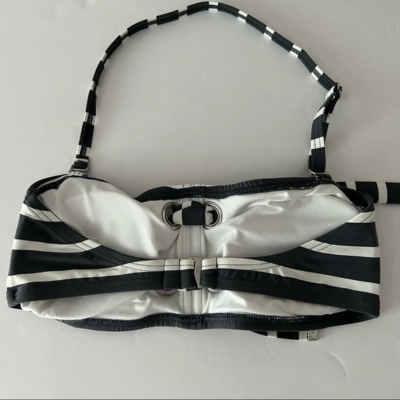 Michael Michael KORS swim top size XS - Picture 2 of 6